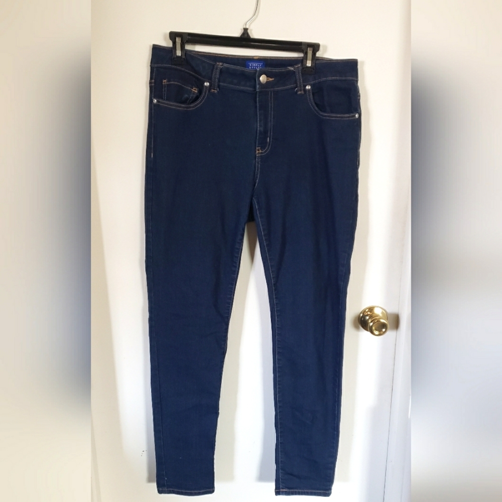 Simply Styled Blue Skinny Jeans